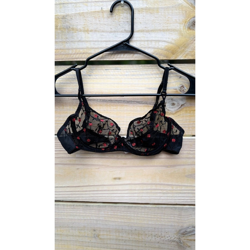 On Gossamer Black Red Rose Floral Embroidered Sheer Mesh Underwire Bra 36B - Picture 1 of 6